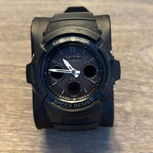 Casio G-Shock AWG-100 M100 SERIES. Good Condition. All Black